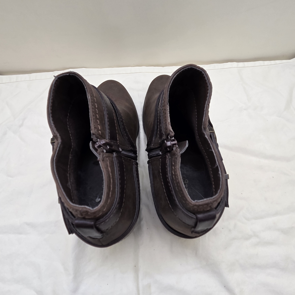 Indigo Rd Brown Ankle Boots | Size 6 | Buckle Strap | Stacked Heel | Side Zip - Picture 3 of 7